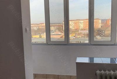 Persoana fizica: Apartament 3 camere ?i terasa - 113 mp total Rogerius, Oradea - 3