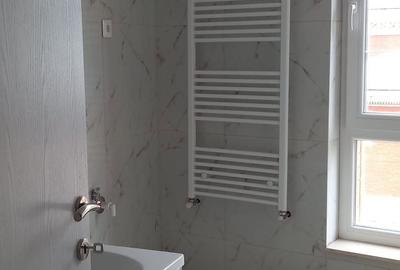 Spațiu comercial, de 1,000 mp, în Central - 5