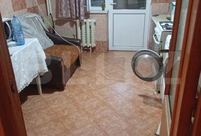 Apartament cu 2 camere decomandat în George Enescu - 2
