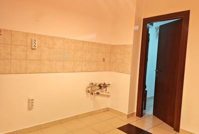 Apartament cu 3 camere decomandat în Ozana - 5