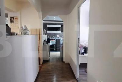 Apartament cu 3 camere decomandat, mobilat în Micro 15 - 2