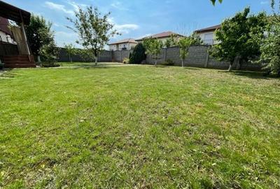 Pretabila pentru doua familii Pretabila pentru doua familii - 1