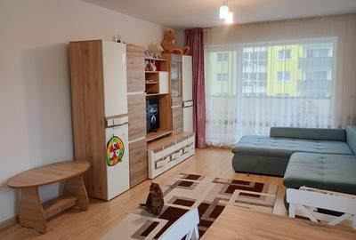 Apartament cu 2 camere decomandat în Tractorul - 2