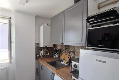 Vanzare apartament 2 camere in vila - 12