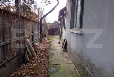 Sancraiu la drumul principal - Teren 540 mp, Casa 176 mp - 2