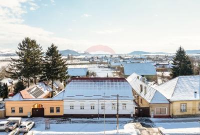 Casă cu 5 camere cu Teren 2217 Mp în Bod - 2