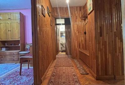 Apartament cu 4 camere decomandat în Republicii - 7