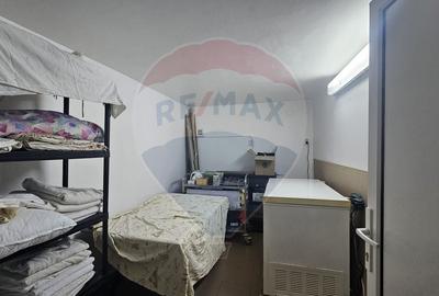 Casă cu 9 camere cu Teren 335 Mp în Valea Cerbului - 22