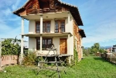 Casă cu 8 camere în Domnești - 3