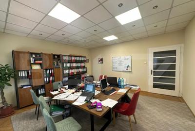 Apartament cu 3 camere decomandat, mobilat în Titulescu - 15