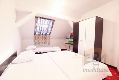 Casa cu 3 apartamente, P-ta Unirii , Str. Primariei - 15