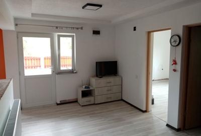 Casă cu 3 camere în Recea - 2