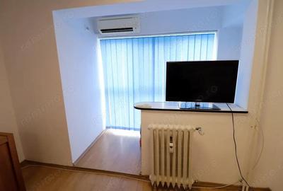 Bloc stradal - intersectie Chisinau cu Pantelimon - 16