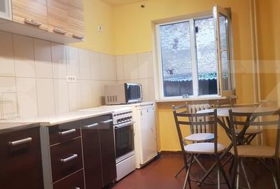 Apartament 2 camere, 50 mp, zona Central - 2