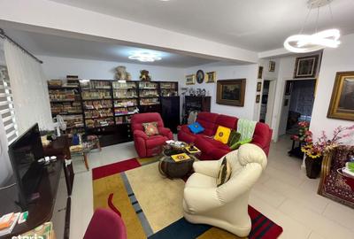 Apartament cu 3 camere în Cristian - 4