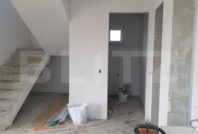 Casă cu 5 camere cu Teren 500 Mp în Jucu - 8