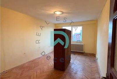 Apartament cu 3 camere decomandat în Vlahuță - 13