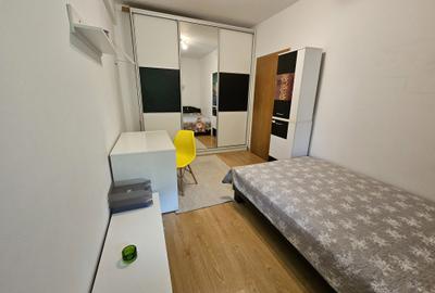 Apartament cu 3 camere semidecomandat în Dosu Bricii