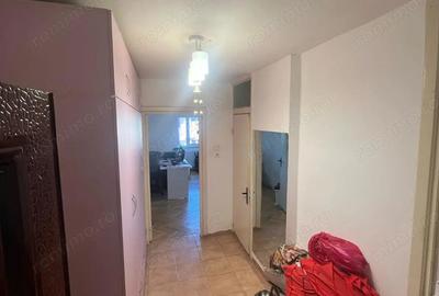 1 camera, decomandat | etaj 2 | centrala proprie | balcon | zona excelenta - 6