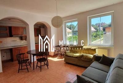 Casa cu 3 apartamente / 7 camere | Ultracentral | Curte - 1
