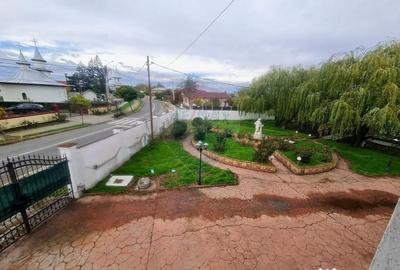 Casă cu 7 camere cu Canalizare în Mândrești-Munteni - 1