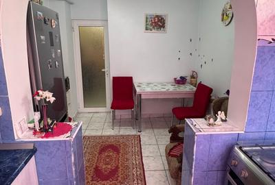 Apartament 3 camere decomandat – IC Frimu, etaj 3/4 – 70 mp – mobilat și utilat - 6
