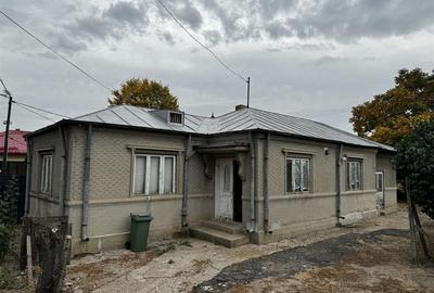 CASA DE VANZARE ODOBESTI (ZONA DE VILE) - 2