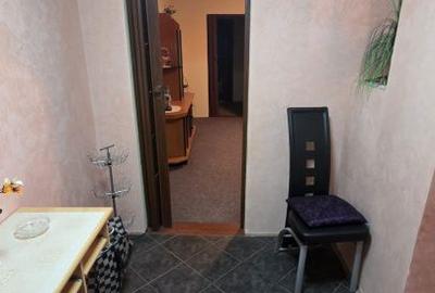 Apartament cu 2 camere semidecomandat în Micro 16