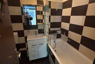 Dristor 2 Camere 55 Mp Bloc 1985  5 Min Metrou Instalatii Sanitare Schimbate - 5