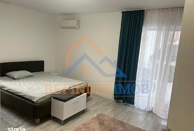 Vanzare apartament 2 camere, zona Ozana Vanzare apartament 2 camere, zona Ozana - 2