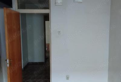 Apartament cu 3 camere decomandat în Mihai Bravu - 9