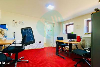 Casă cu 4 camere cu Canalizare în Tineretului - 1