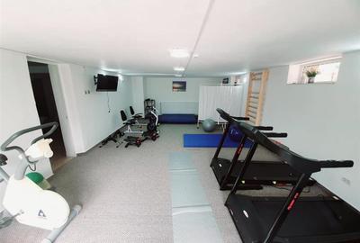 Casă individuală cu 10 camere cu Canalizare în Aradul Nou - 2