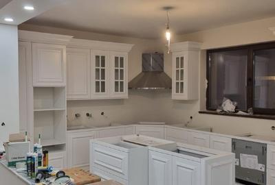 🏡 O OPORTUNITATE RARĂ – VÂNZARE URGENTĂ A UNEI VILE DE LUX LA DOAR 50% DIN VALO - 13