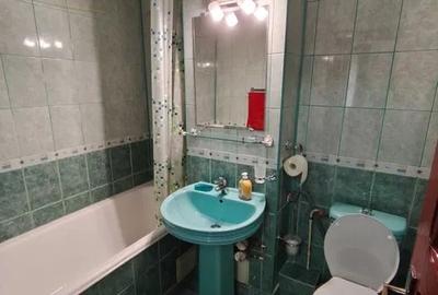 Apartament 2 camere, 53 mp, decomandat, ac, balcon, metrou aproape, 1 Decembrie - 5