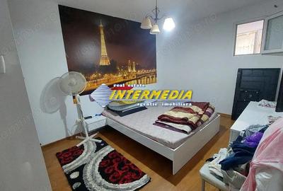 Apartament 3 camere Decomandat, BLOC Nou de vanzare Alba Iulia, Cetate - 2