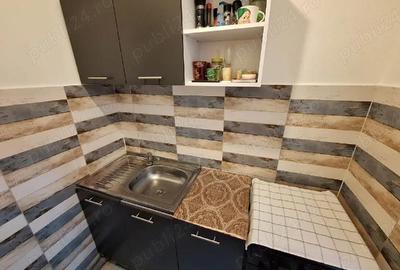 Garsonieră decomandată în UMT - 1