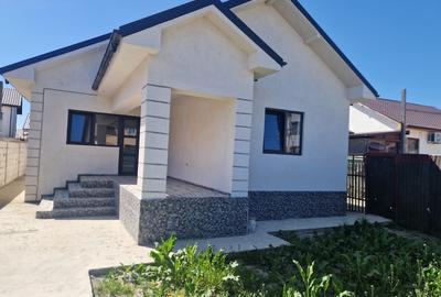 Agenție imobiliară vindem casă la sol în Năvodari - 2
