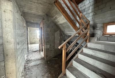 Casă individuală cu 4 camere cu Teren 1842 Mp în Central - 10