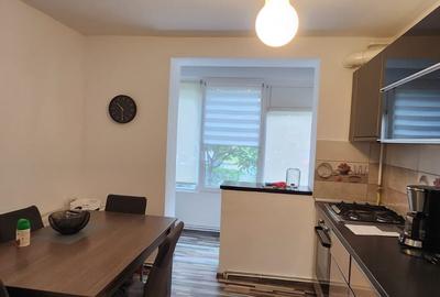 Apartament 3 camere Bulevardul Victoriei, doua balcoane, mobilat si utilat! - 24
