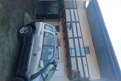 Casă cu 5 camere cu Teren 180 Mp în Central - 3