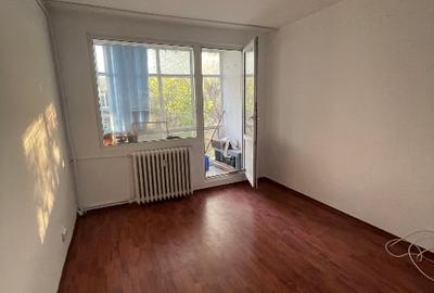 Proprietar, , vand apt 3 cam - 6