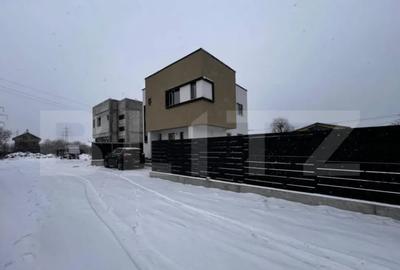 Casă cu 4 camere cu Teren 350 Mp în Central - 4