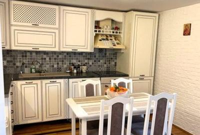 Casă cu 4 camere cu Canalizare în Lupeni - 3