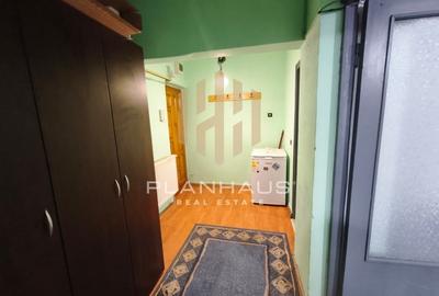 Apartament de vânzare situat la etajul 1 pe Bulevardul Decebal - 4