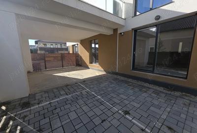 Apartament cu 4 camere decomandat în Central - 3