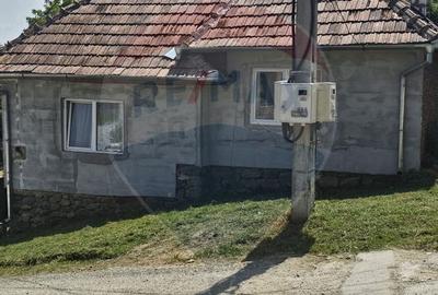 Teren  intravilan  de vanzare Oras  Saliste  Strada Livezii Jud. Sibiu - 13