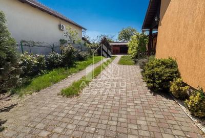 Casă individuală cu 4 camere cu Canalizare în Central - 2