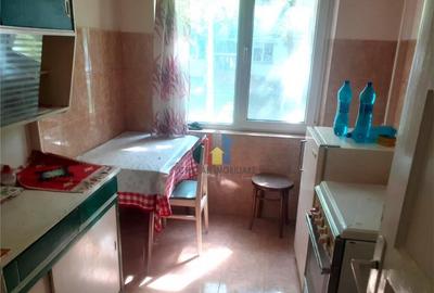 Apartament cu 2 camere semidecomandat în Obor