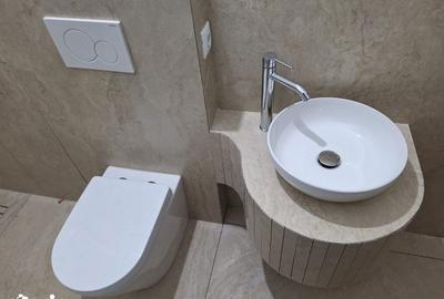Spațiu comercial, de 100 mp, în Central - 8